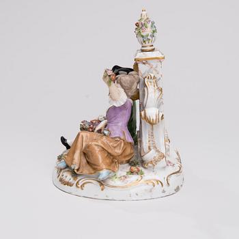 FIGURIINI, posliinia, Passau, Saksa, vuosisadan vaihde 1800/1900.