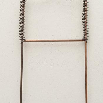 BIRGER KAIPIAINEN, KERAMIIKKAVATI. Sign. Kaipiainen, Arabia. 1970-luku.