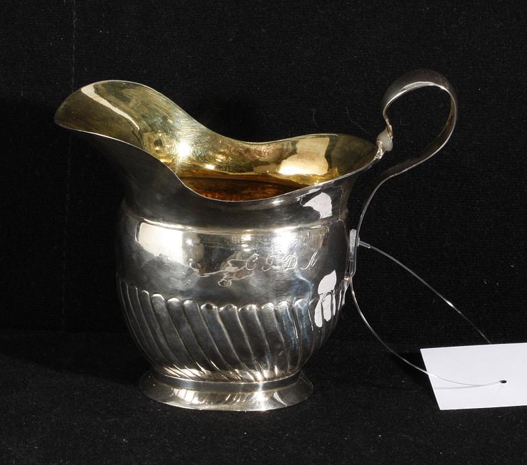 GRÄDDKANNA. Silver. Empire. J.E. Åhlén, Sala 1836. Ca 90 g.