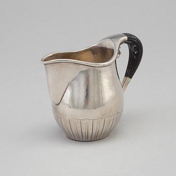 JOHAN ROHDE, Kaffeservis, 3 delar, "Cosmos", sterling silver, Georg Jensen, Köpenhamn, efter 1945.