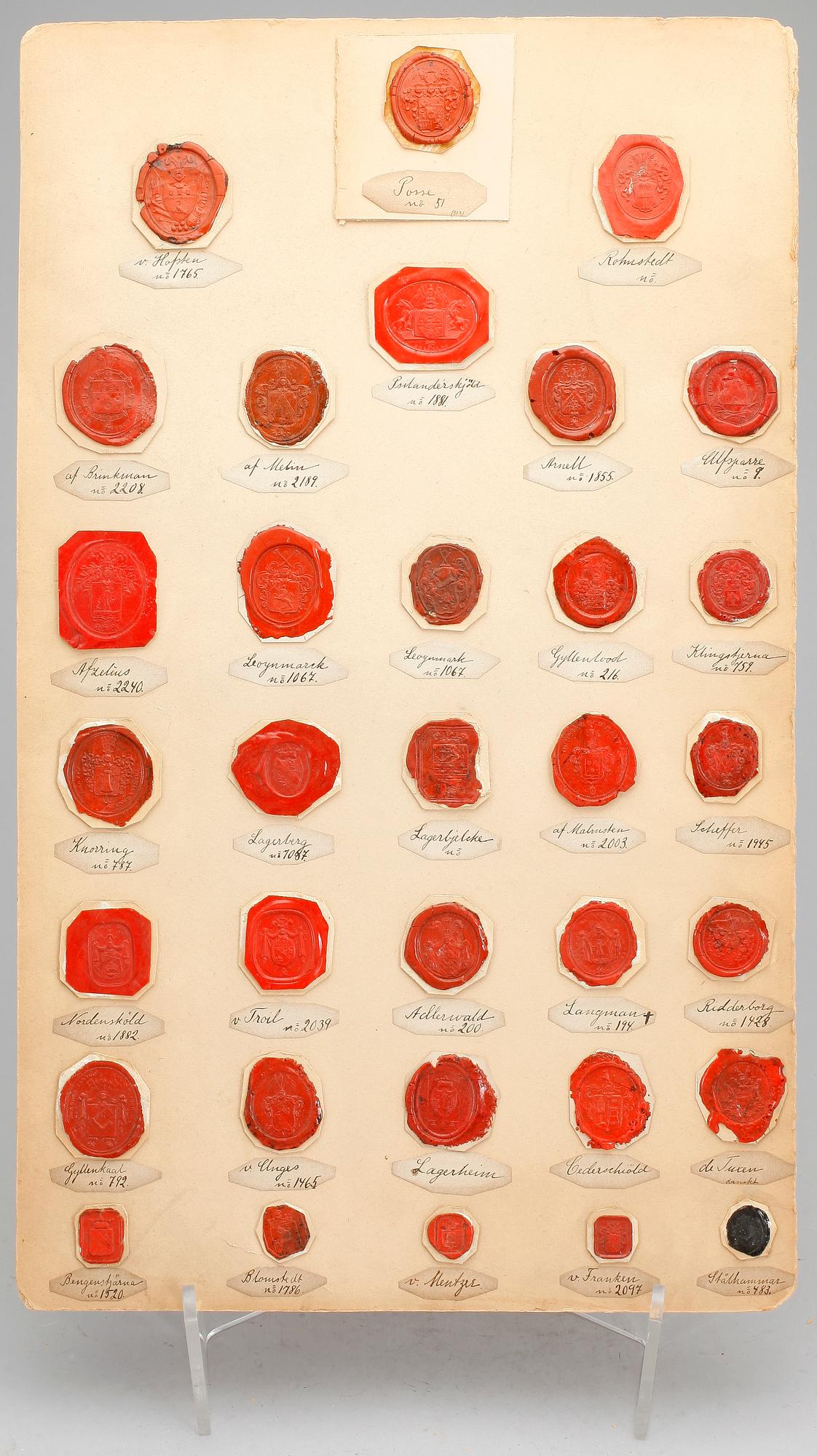 SIGILLSAMLING, 7 blad, mestadels svenska adelsvapen, 1800-tal.