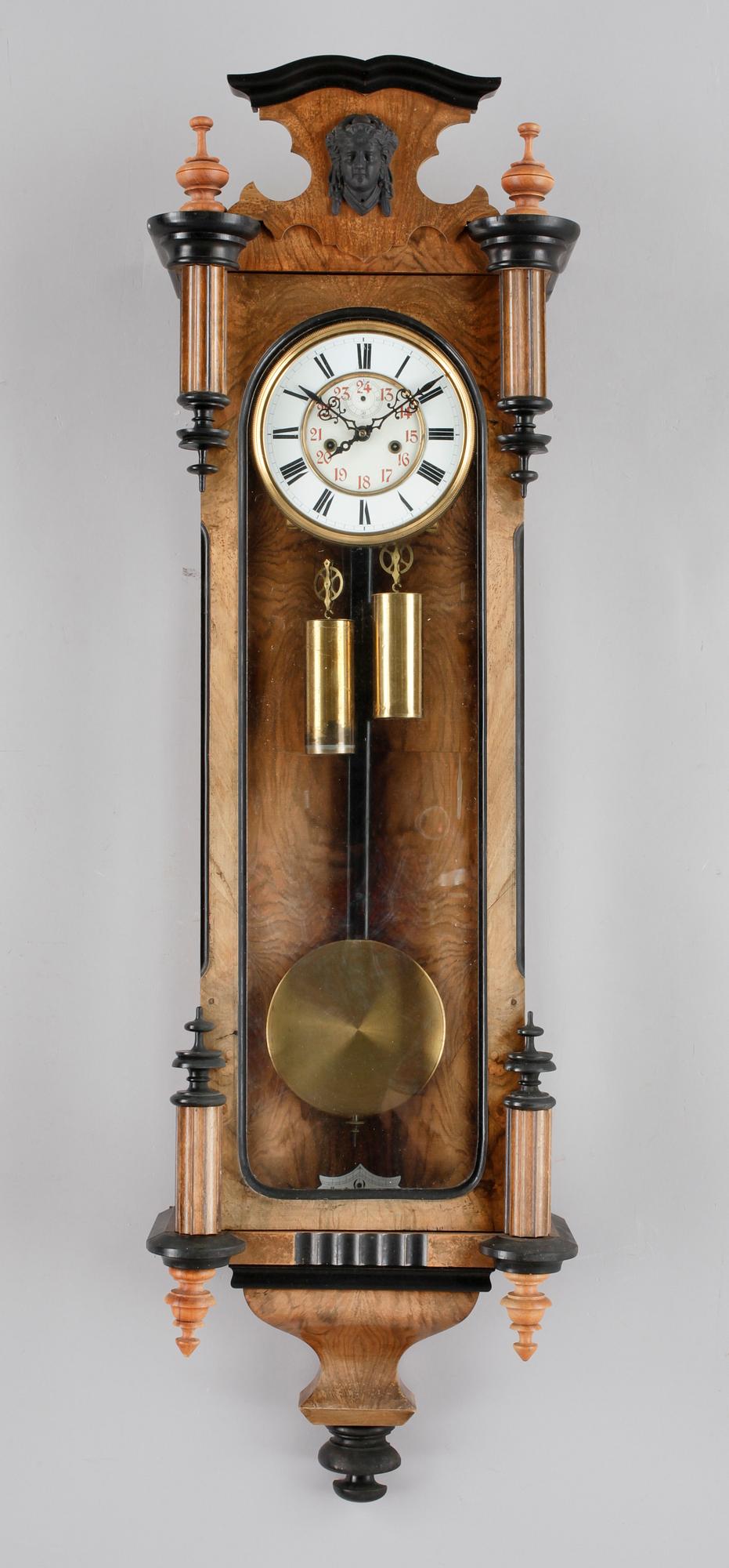 VÄGGUR, lodregulator, nyrenässans, 1800-talets slut.