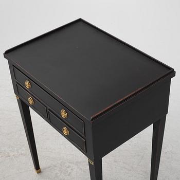 Sidobord, Gustaviansk stil, sent 1800-tal.