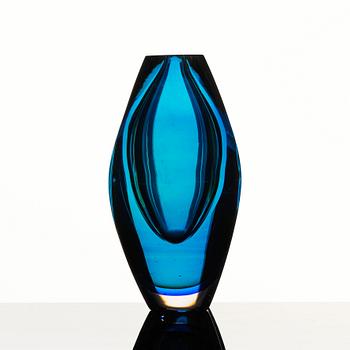 Mona Morales-Schildt, a 'Ventana' cut and polished glass vase, Kosta Sweden 1950s-60s.