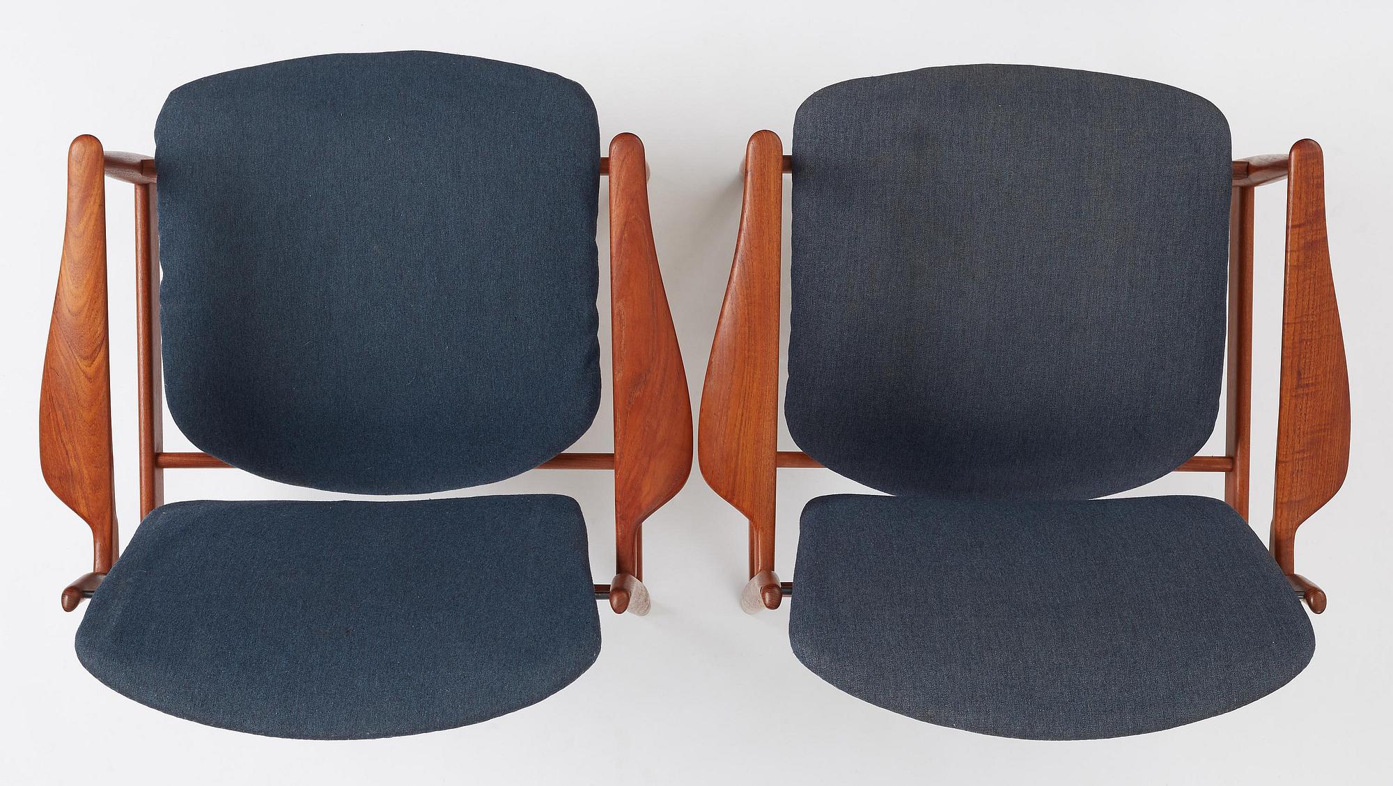 Finn Juhl, fåtöljer, ett par, "FD 136", France & Daverkosen, Danmark, 1950-tal.