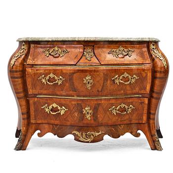 43. A Swedish Rococo commode attributed to Johan Neijber (master in Stockholm 1768-1795).