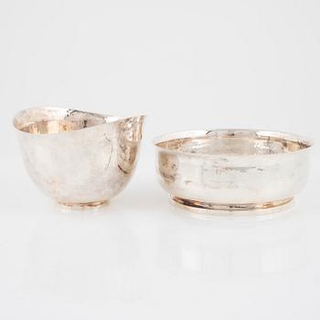 Eric Löfman, two silver bowls, mark of MGAB, Uppsala 1979.