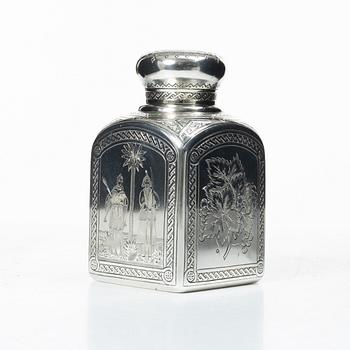 A Russian silver tea caddy, mark of Mikhail Grachev, Moscow 1886.