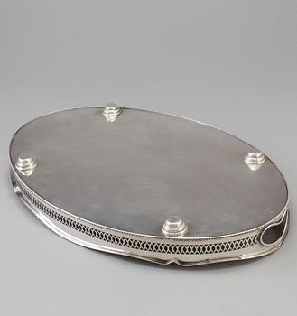 BRICKA, nysilver, England, 1900-talets andra hälft.