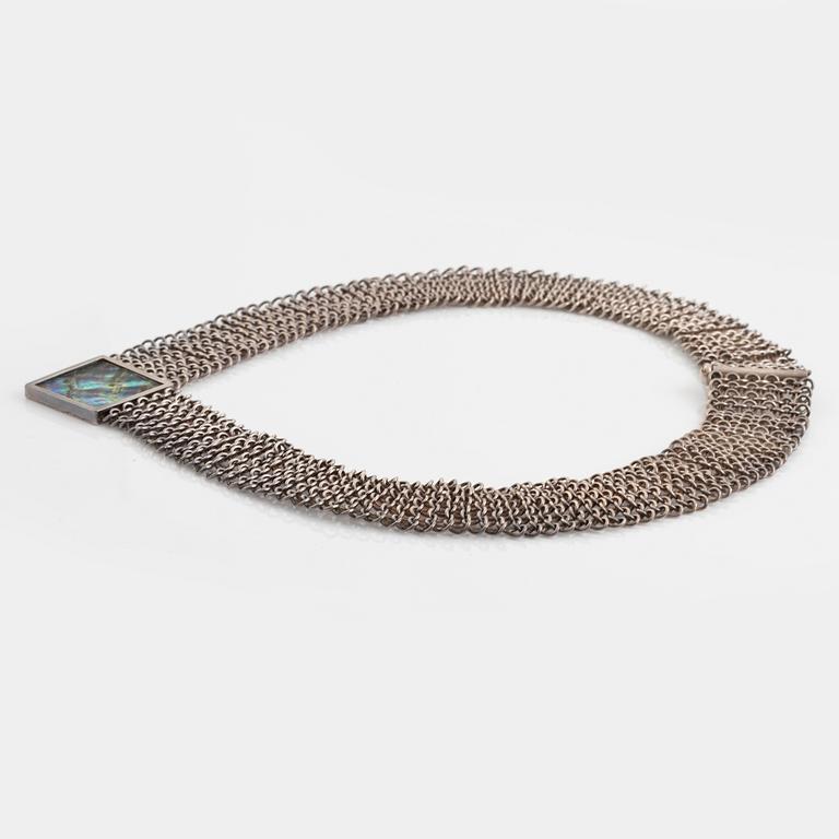Collier, silver med snäckskal.