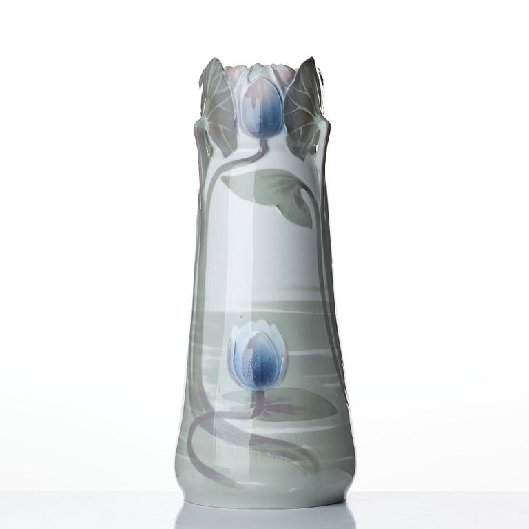 Ruben Rising, an Art Nouveau porcelain vase, Rörstrand, Sweden ca 1900.