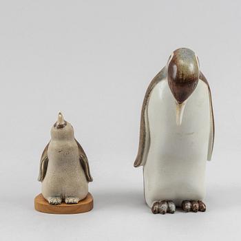 Gunnar Nylund, two stoneware figurines of penguines for Rörstrand.