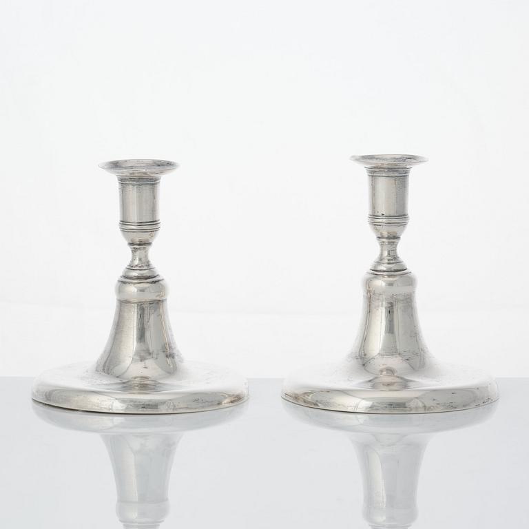 Johan Steinfort, ljusstakar, s k spelstakar, ett par, silver, Stockholm 1773. Gustavianska.
