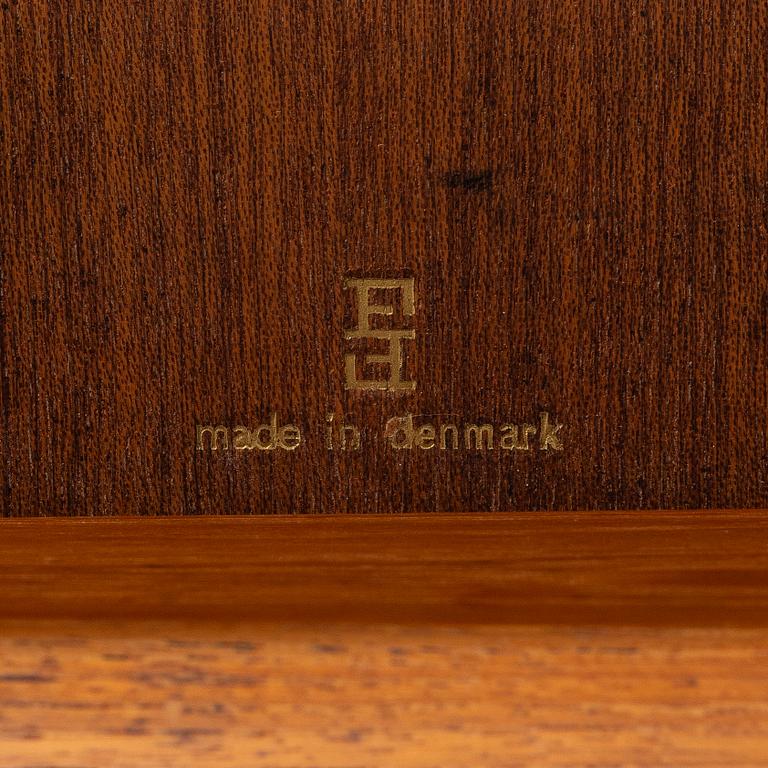 Ole Wanscher, coffee table, France & Søn, second half of the 20th century.