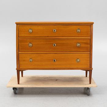 A mahogany veneered Gustavian style chest of drawers, 19th Century.