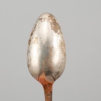 SKEDAR, 22 st, silver, olika svenska smeder bl.a. Jacob Blomsterwall, 1788 - 1816, vikt 683g.