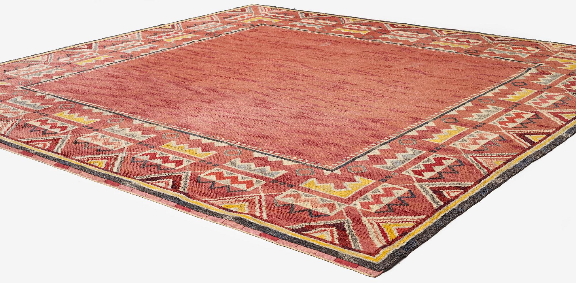 Margareta Sundbom Eichenholz, a knotted pile carpet, ca 338 x 343, unsigned.