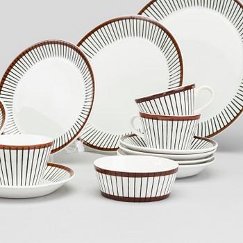 STIG LINDBERG, servis "Spisa Ribb", 42 dlr, benporslin, Gustavsberg, 1955-1974.