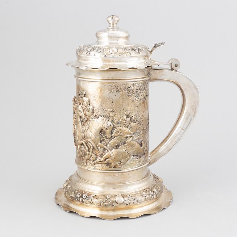 K. Andersson, dryckeskanna, silver, 1800-tal. Barock-stil.