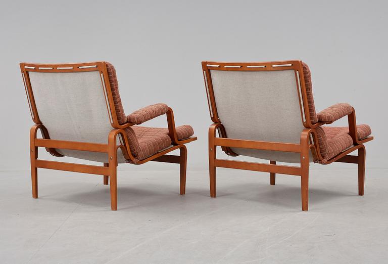 FÅTÖLJER, ett par, "Ingrid", Bruno Mathsson för Dux, 1900-talets slut.