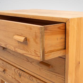 A chest of drawers, 1930's.