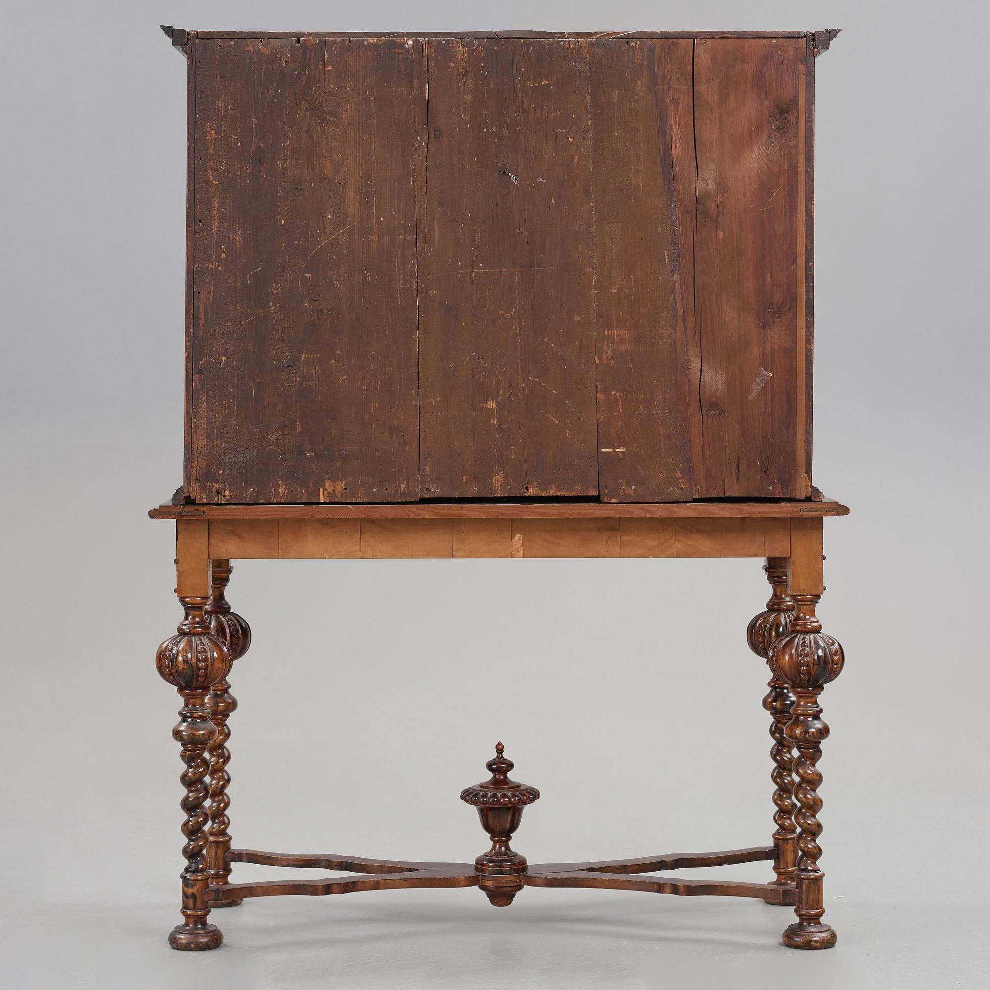 KABINETTSKÅP, barock, 1600-talets slut.