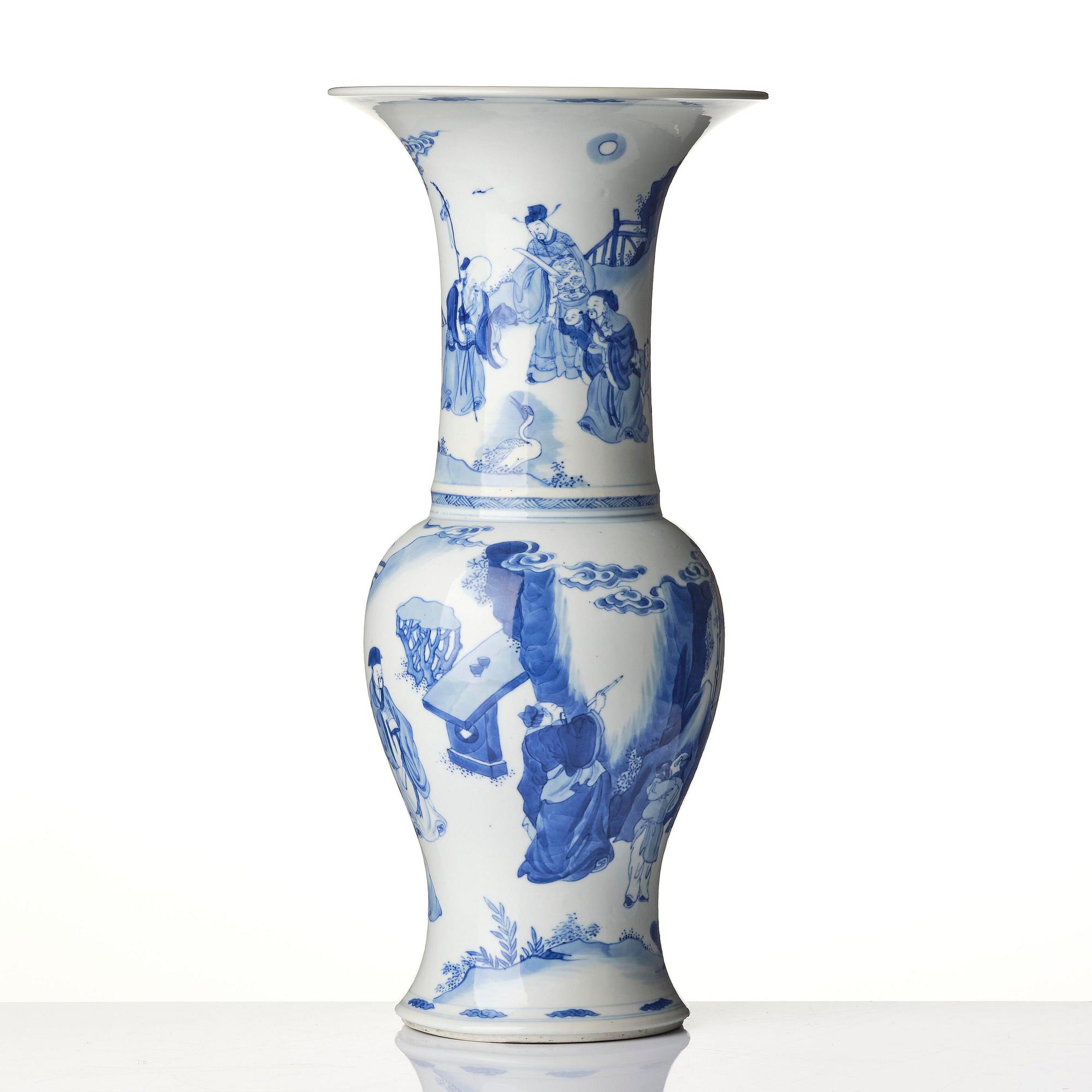 A large blue and white 'figural' yenyen vase, Qing dynasty, Kangxi (1662-1722).