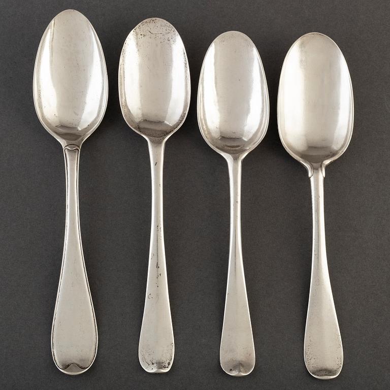 4 silver spoons, among others Magnus Frölin Eksjö (1752-60).