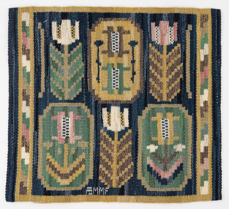 Märta Måås-Fjetterström, vävnad, "Medaljongerna", rölakan, ca 42 x 46 cm, signerad MMF.