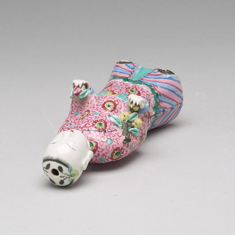 FIGURIN, porslin. Qingdynastin, omkring 1800.