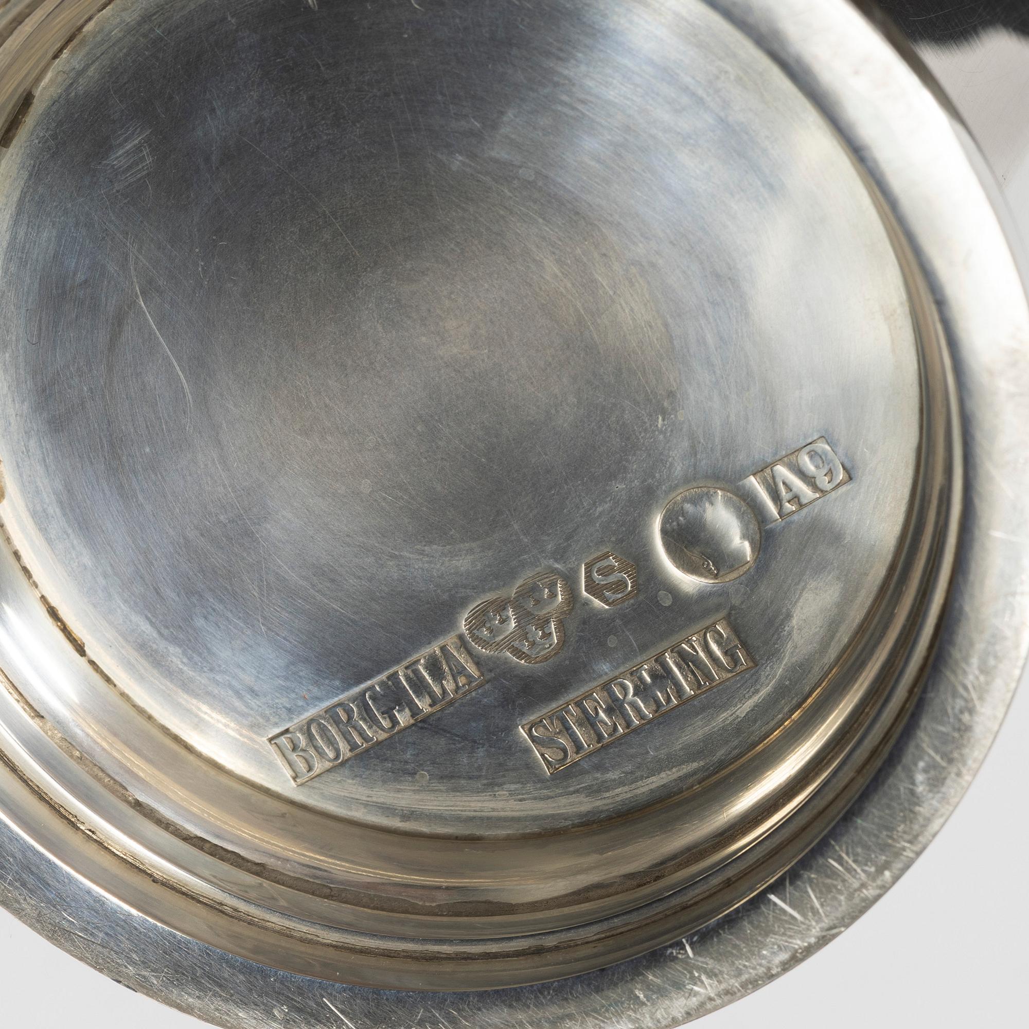 Atelier Borgila, A lidded sterling silver goblet, Stockholm 1951.