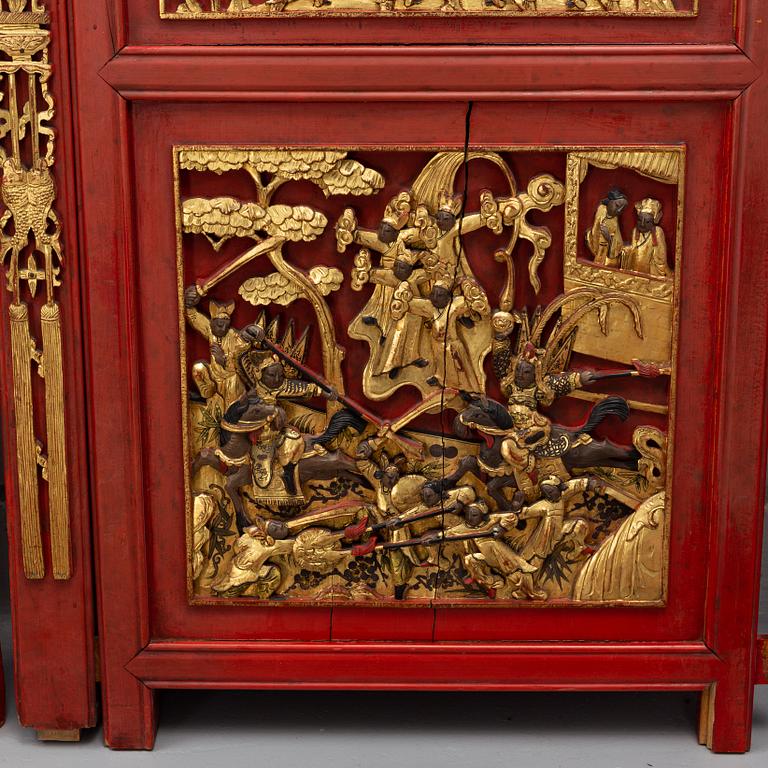 A Chinese carved front decoration for a bed, Qing dynasty 19th centrury.