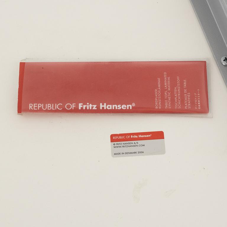 Arne Jacobsen, a 'Circular/B825' dining table, Fritz Hansen, Denmark, 1986.