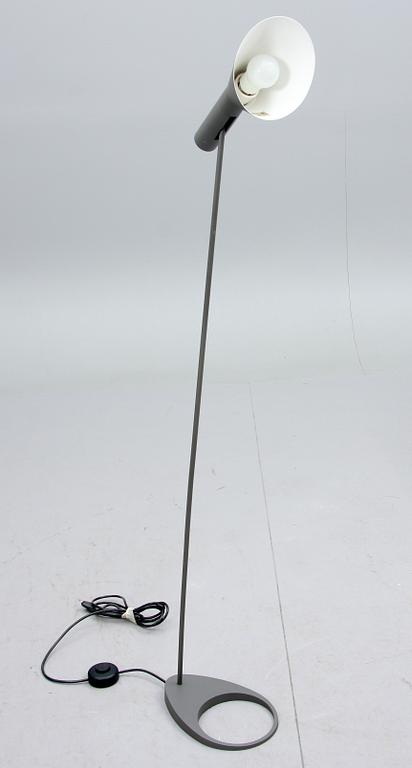 GOLVLAMPA, "AJ Lampan", Arne Jacobsen, 1900-talets andra hälft.