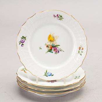 KAFFESERVIS, porslin, 12 delar,  "Sachsisk Blomst"Royal Copenhagen.