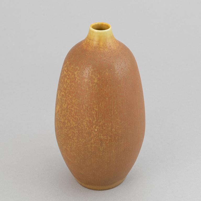 Sven Jonson, a stoneware vase for Gustavsbergs studio, 1956.