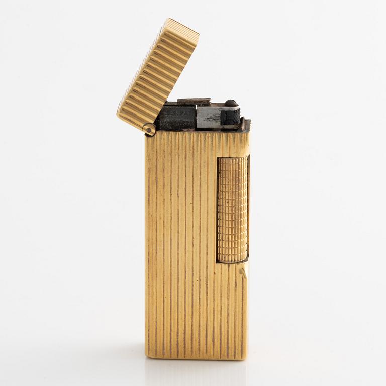 Dunhill lighter 18K gold.