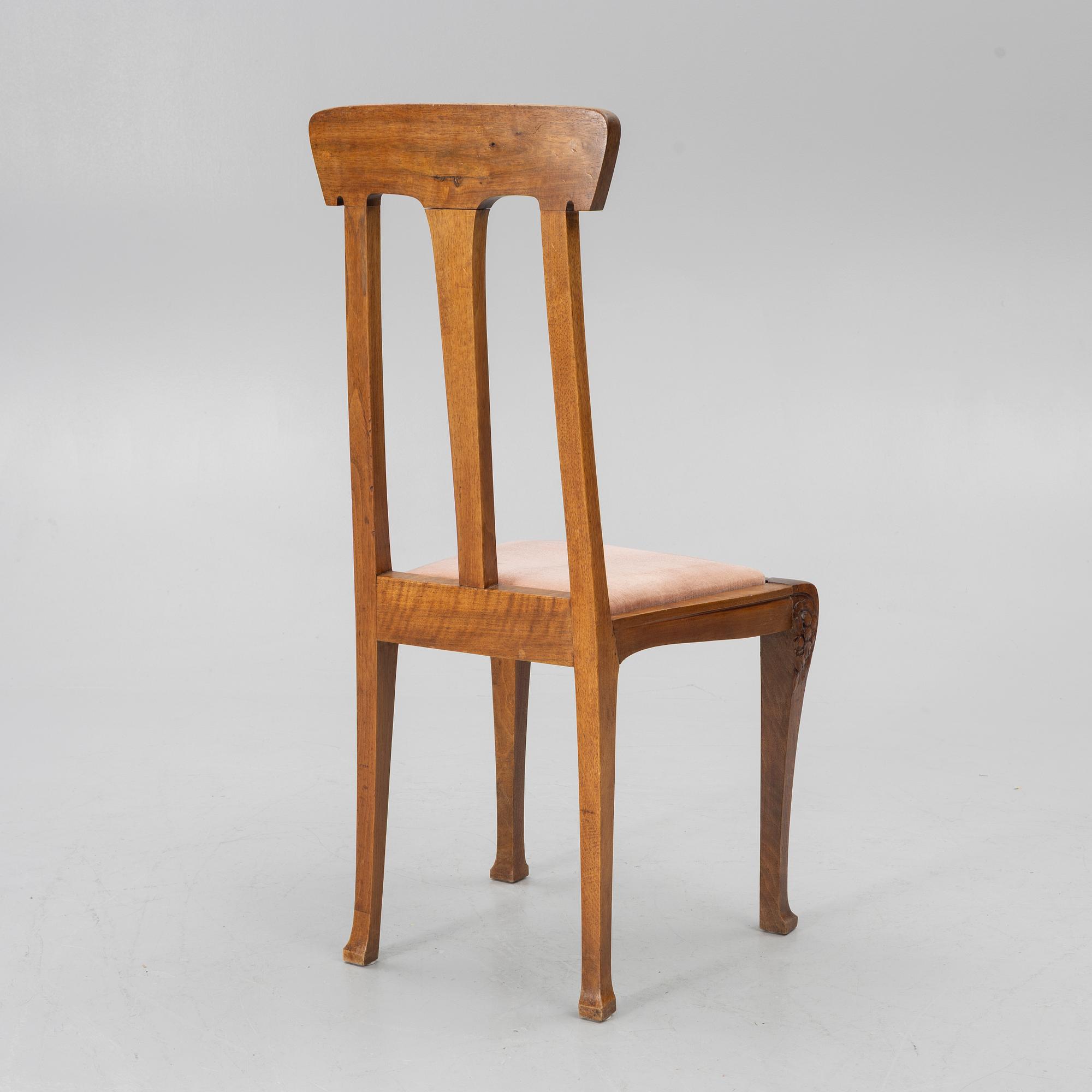 An Art Nouveau desk and chair, early 20th century.