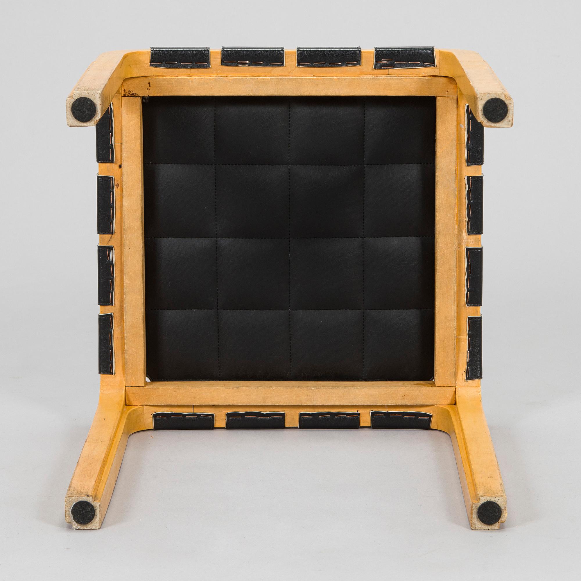 Alvar Aalto, A mid 20th century ' Y61' stool for Artek.