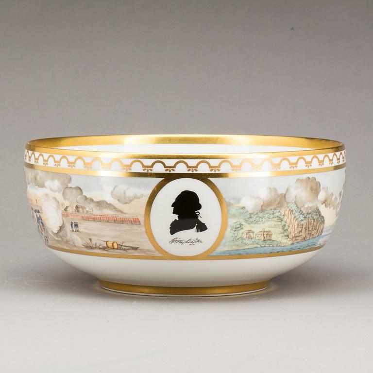 BÅLSKÅL, porslin, Royal Copenhagen, "The American Revolution 1776-1976".