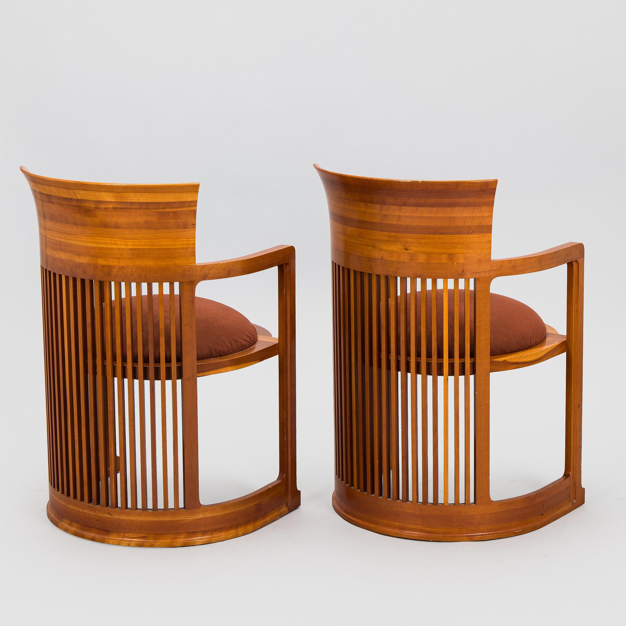 Frank Lloyd Wright, käsinojatuoleja, 4 kpl, mallinumero 606, ”Barrel”, Cassina.
