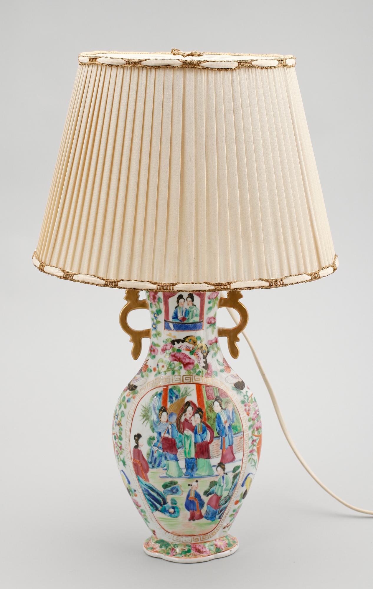 BORDSLAMPA, porslin, Kanton, Kina, 1800-tal.