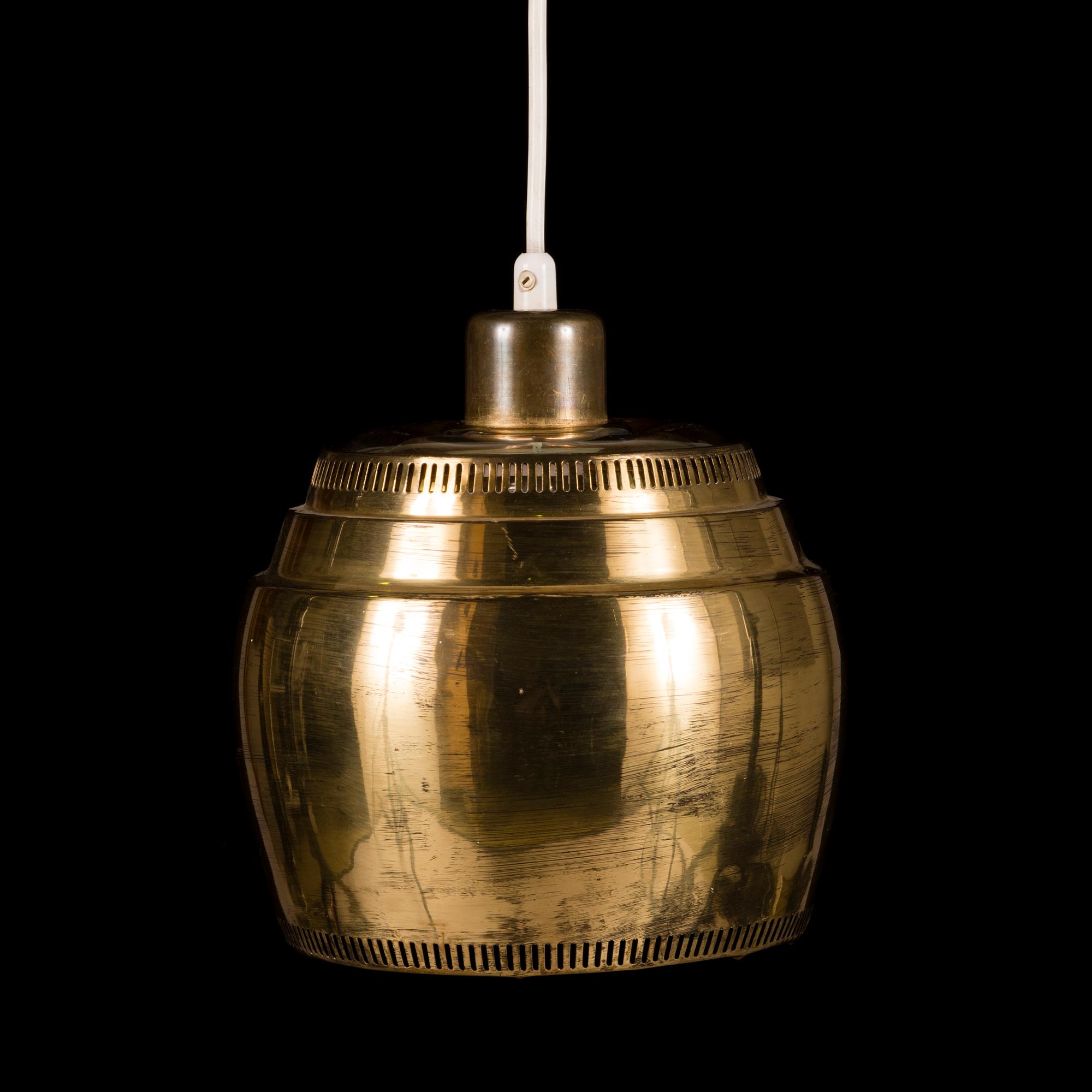 Alvar Aalto, A late 1930s pendant light for Taito.
