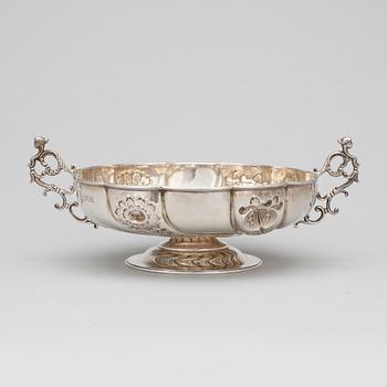 SKÅL, silver, barockstil, Carrington & Co, London, England, 1901-02, Vikt ca 230 gram.