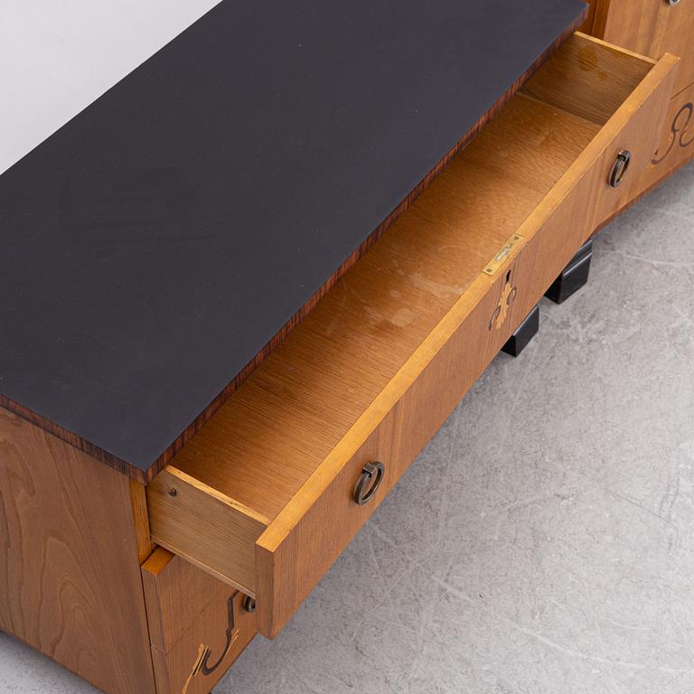 Byråer, ett par, Swedish Grace, 1920/30-tal.