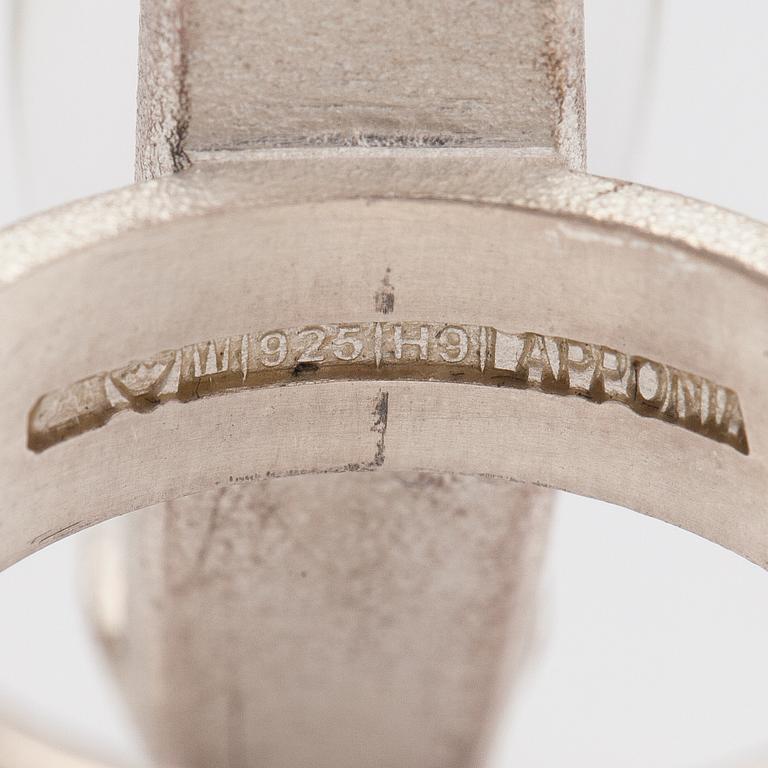 Björn Weckström, A sterling silver ring "Luminoso" with a munsteiner cut rock crystal. Lapponia 2009.