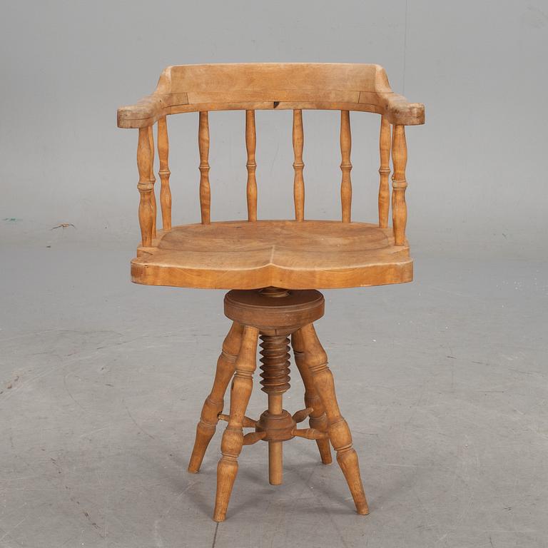 SKRIVBORDSSTOL, 1800-tal.