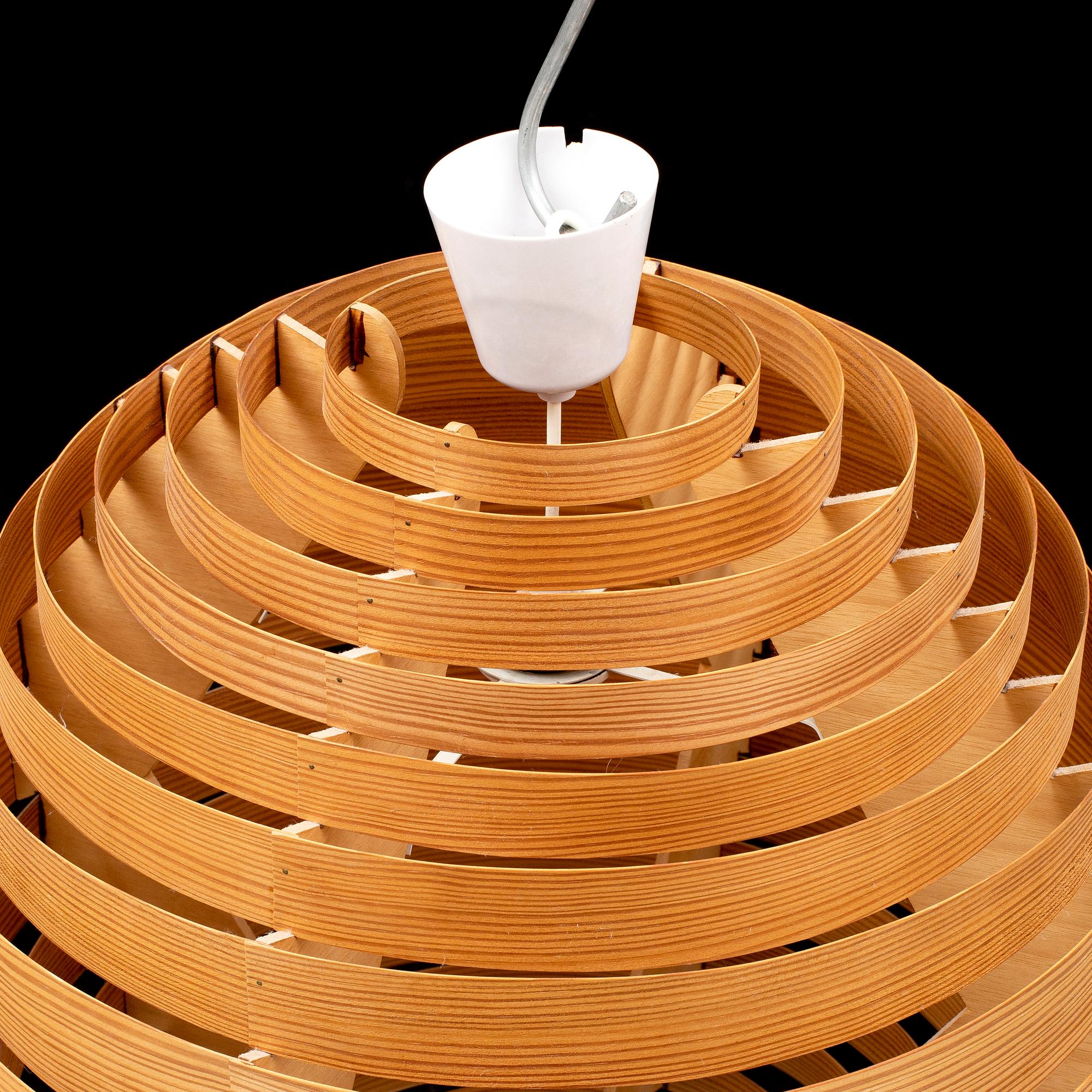 HANS-AGNE JAKOBSSON, a pinewood ceiling lamp, from AB Ellysett Markaryd, second half of the 20th century.