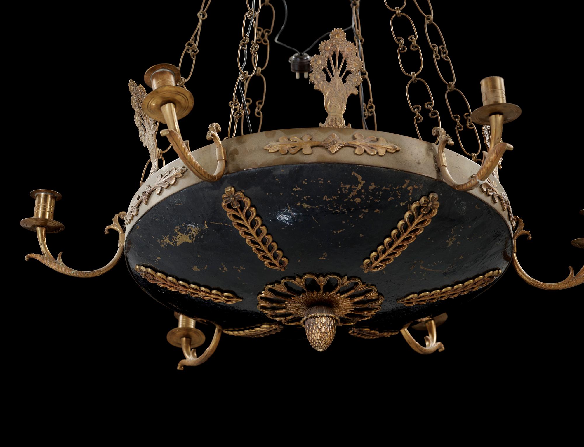 TAKAMPEL, empirestil, 1900-tal. Höjd ca 80 cm.