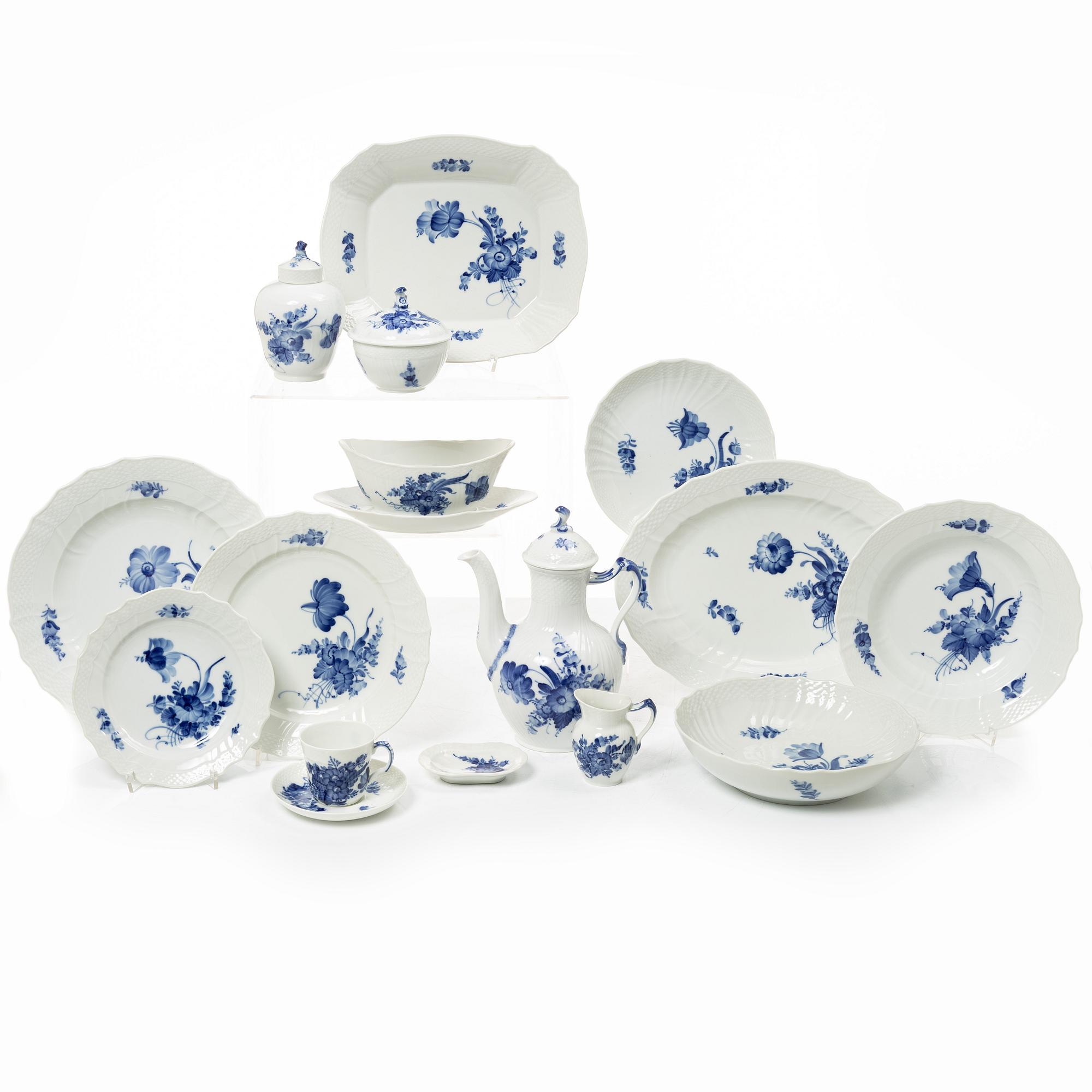 Royal Copenhagen, A "Blue Flower" dinner and coffee service, Denmark (95 pieces).